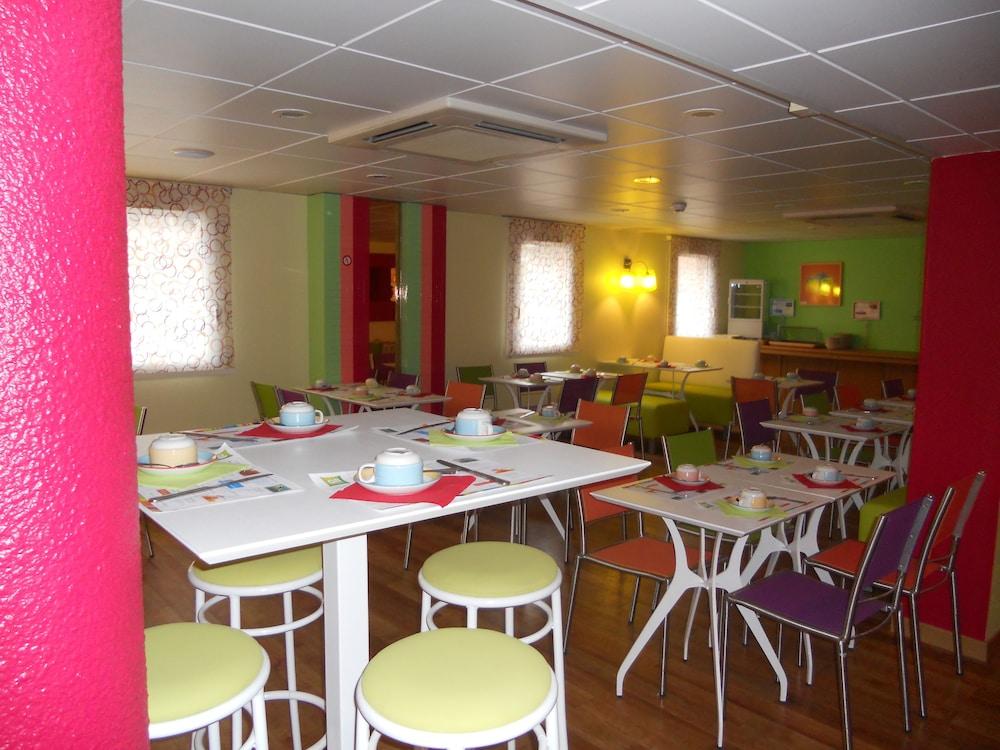 Ibis Styles Bourg En Bresse Hotel Kültér fotó